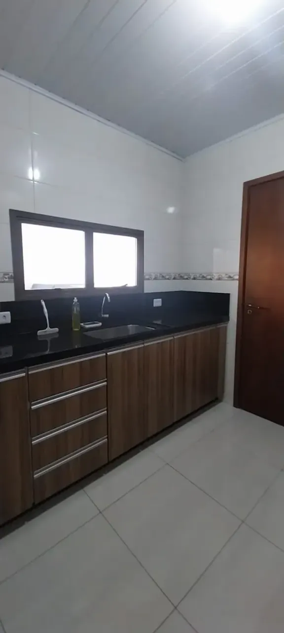 Apartment with 3 bedrooms and an enclosed gas kitchen — photo 10