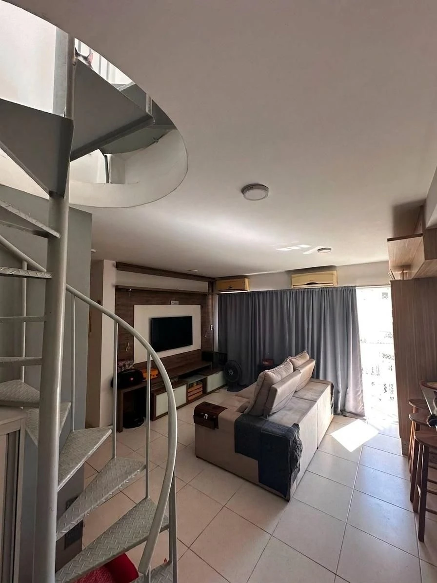 Furnished apartment, 106 m², with a glass-enclosed balcony — photo 18