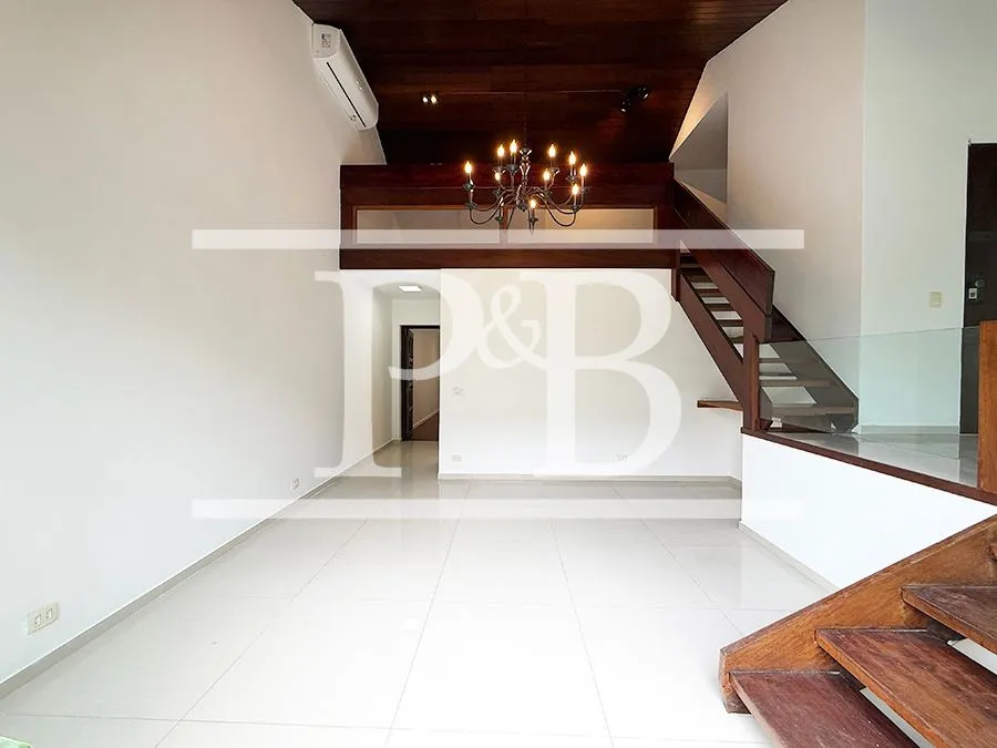 4-bedroom apartment with a walk-in closet in Rio de Janeiro — photo 44