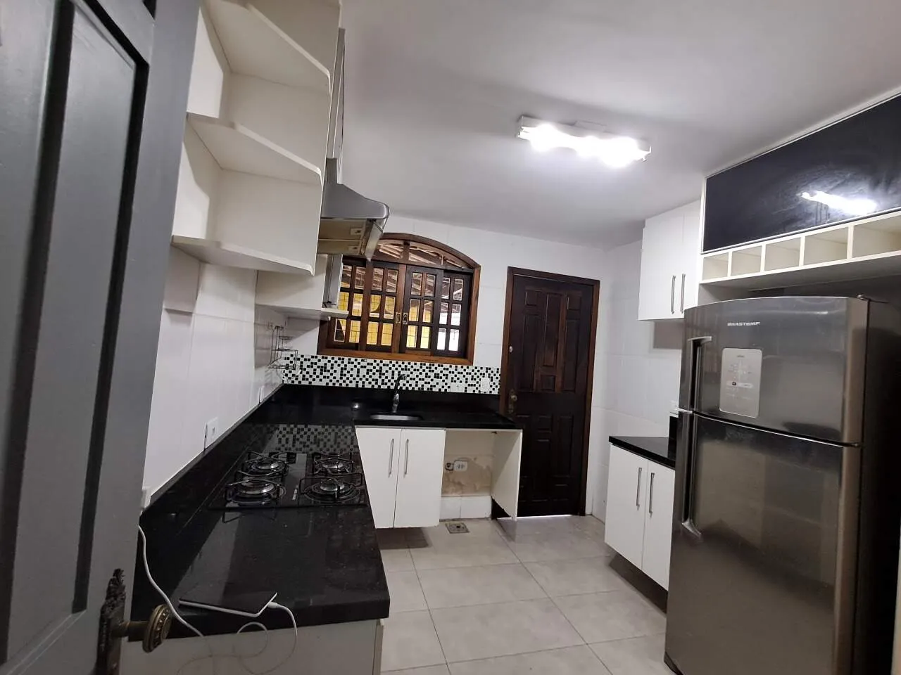 Будинок 138 м² з пральною машиною та балконом із грилем — photo 8