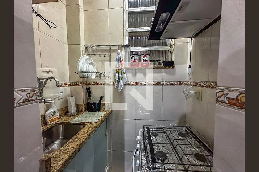 Apartamento mobiliado de 1 quarto com 20 m², sem vaga — photo 3