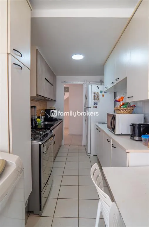 3 quartos e espaço de home office: apartamento de 200 m² — photo 21