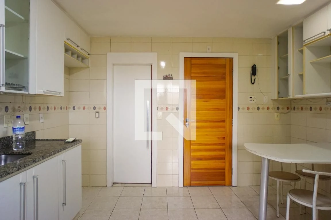 Apartment with 2 bedrooms and 3 bathrooms pets allowed — photo 10