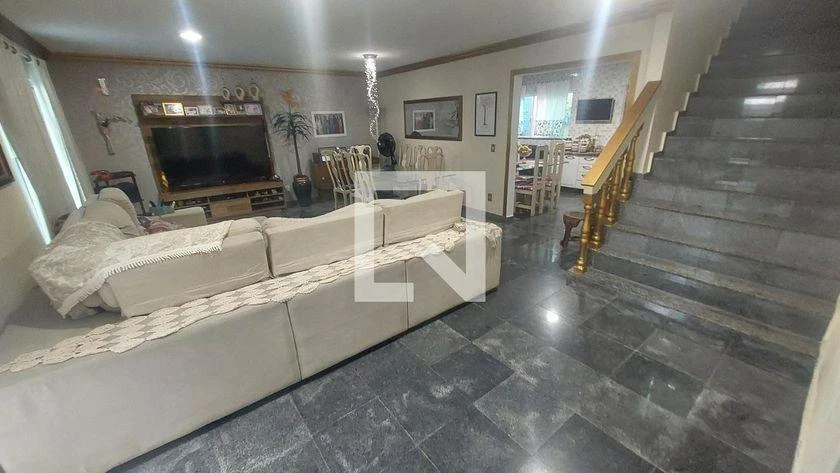 Washing machine in a 4-bedroom house, 159 m² — photo 36