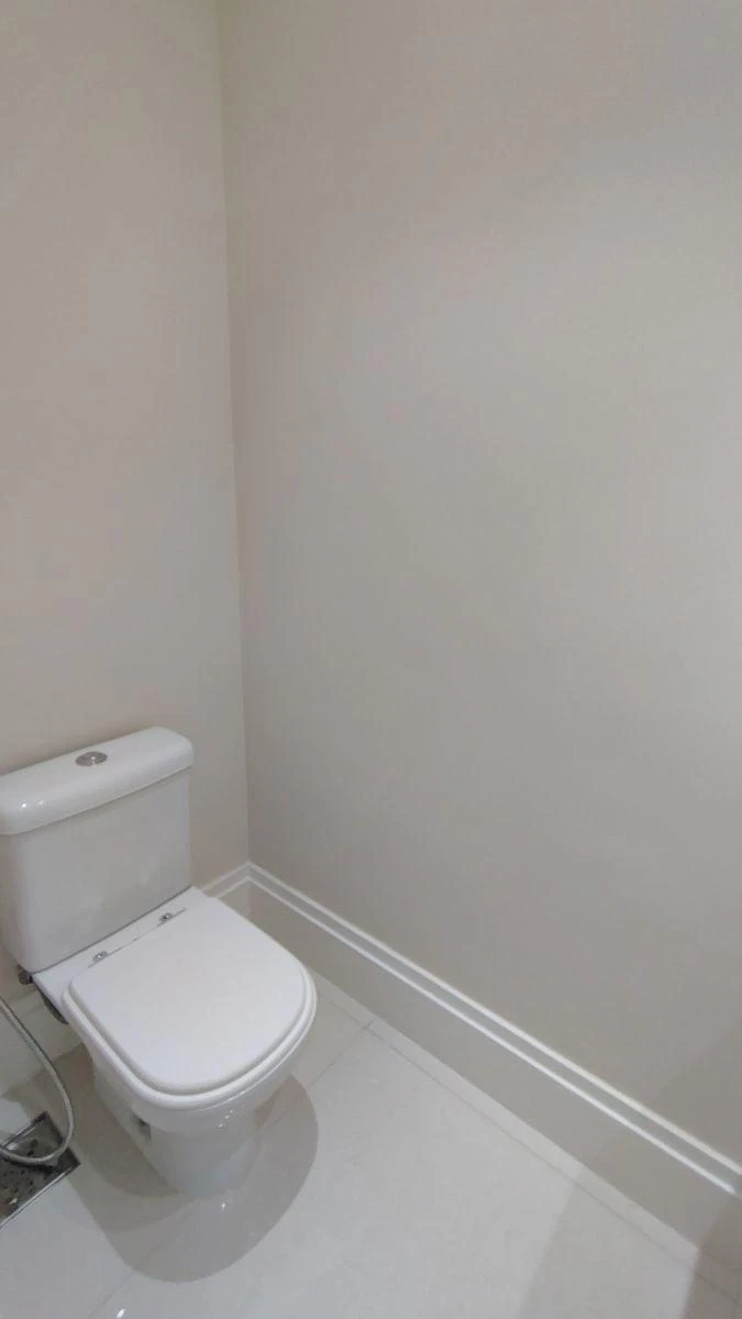Furnished 249 m² apartment with 3 en-suite bedrooms — photo 8