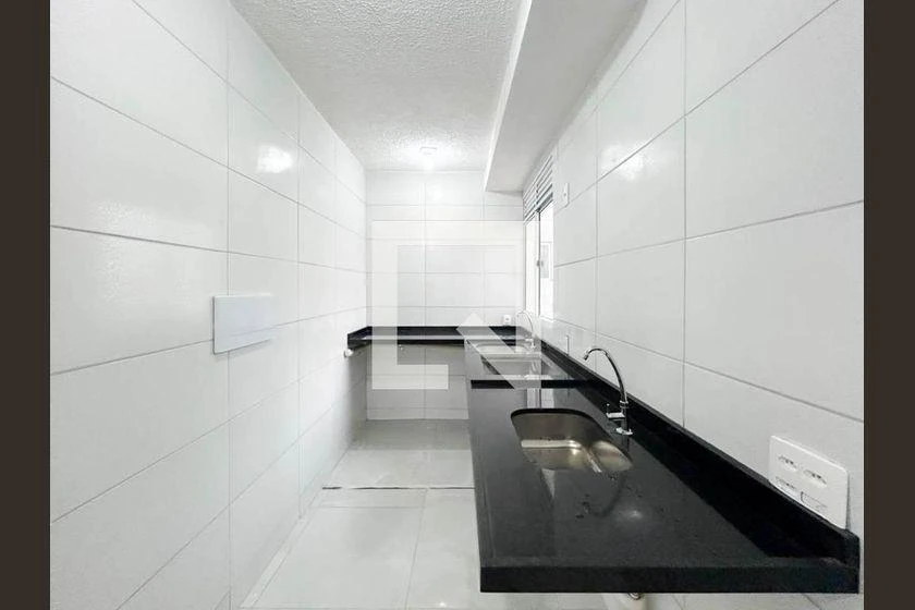 2-bedroom apartment in a building with a gym — photo 41