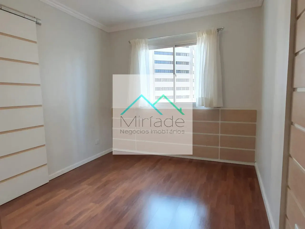 3-bedroom apartment with a home office — photo 6