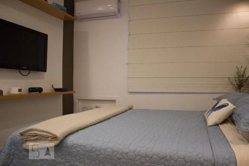 Furnished apartment, 160 m², with a bathtub — photo 17