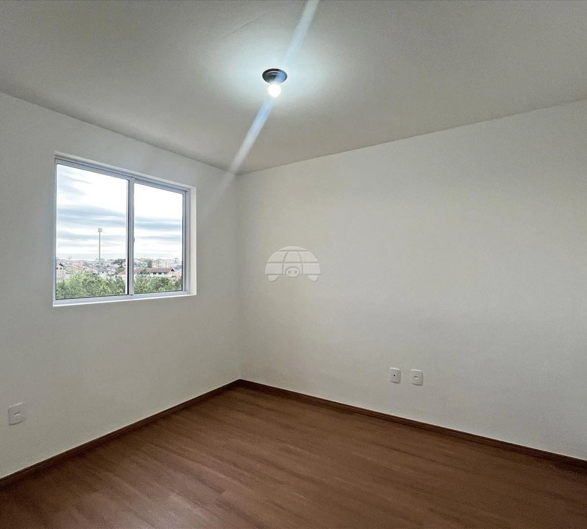 2-bedroom apartment with en-suite and 1 parking spot — photo 8