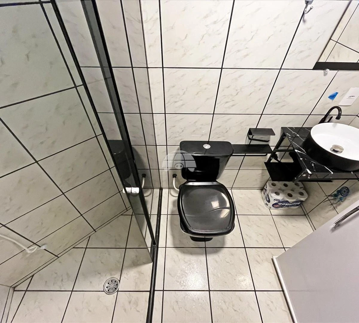 Apartamento, 21 m², com piso de madeira ou laminado — photo 12