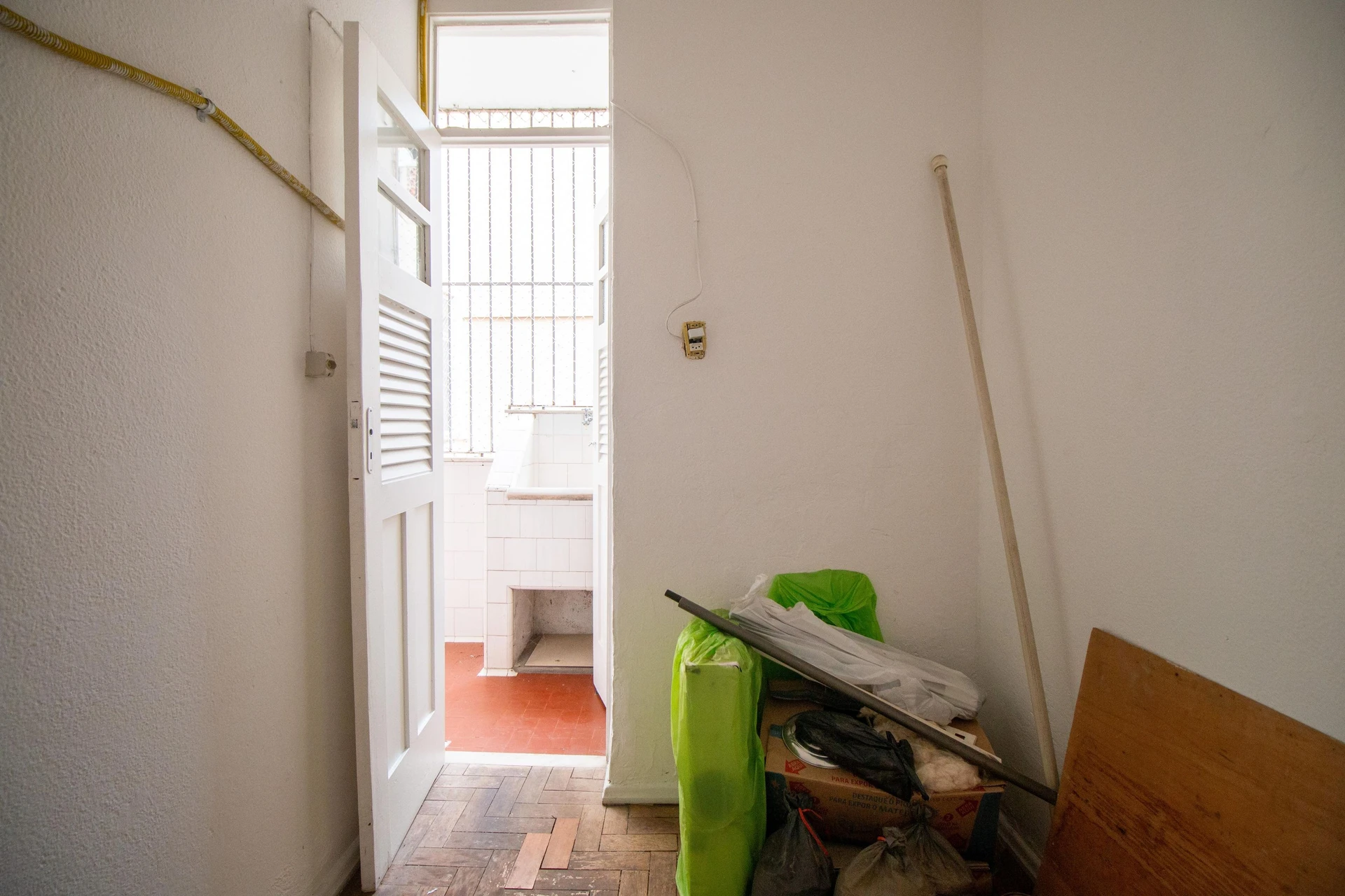 Квартира з 3 спальнями та заскленим балконом — photo 33