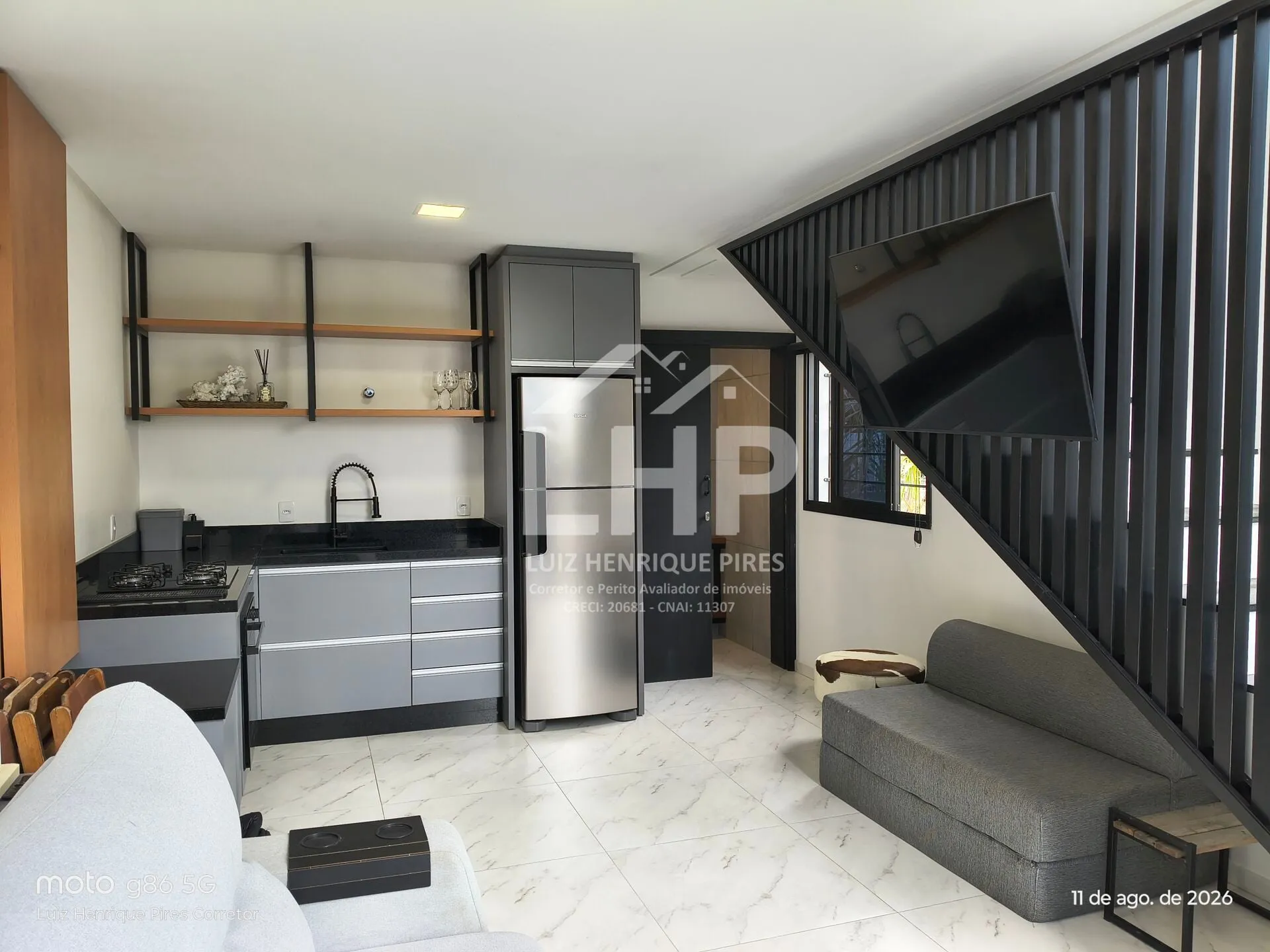 Furnished 300 m² house with 1 bedroom and private garden
