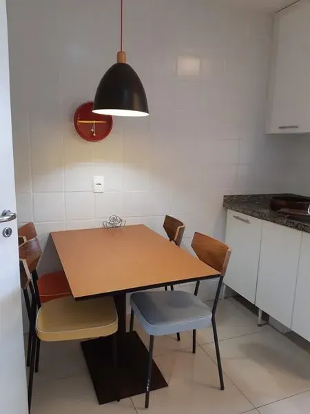 Apartamento com 4 quartos, 5 banheiros e cozinha fechada — photo 29