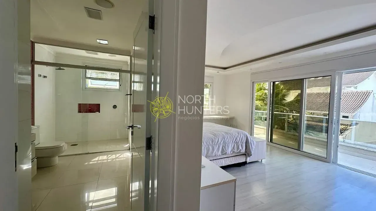 Furnished house with 9 bedrooms and a gas open kitchen — photo 95