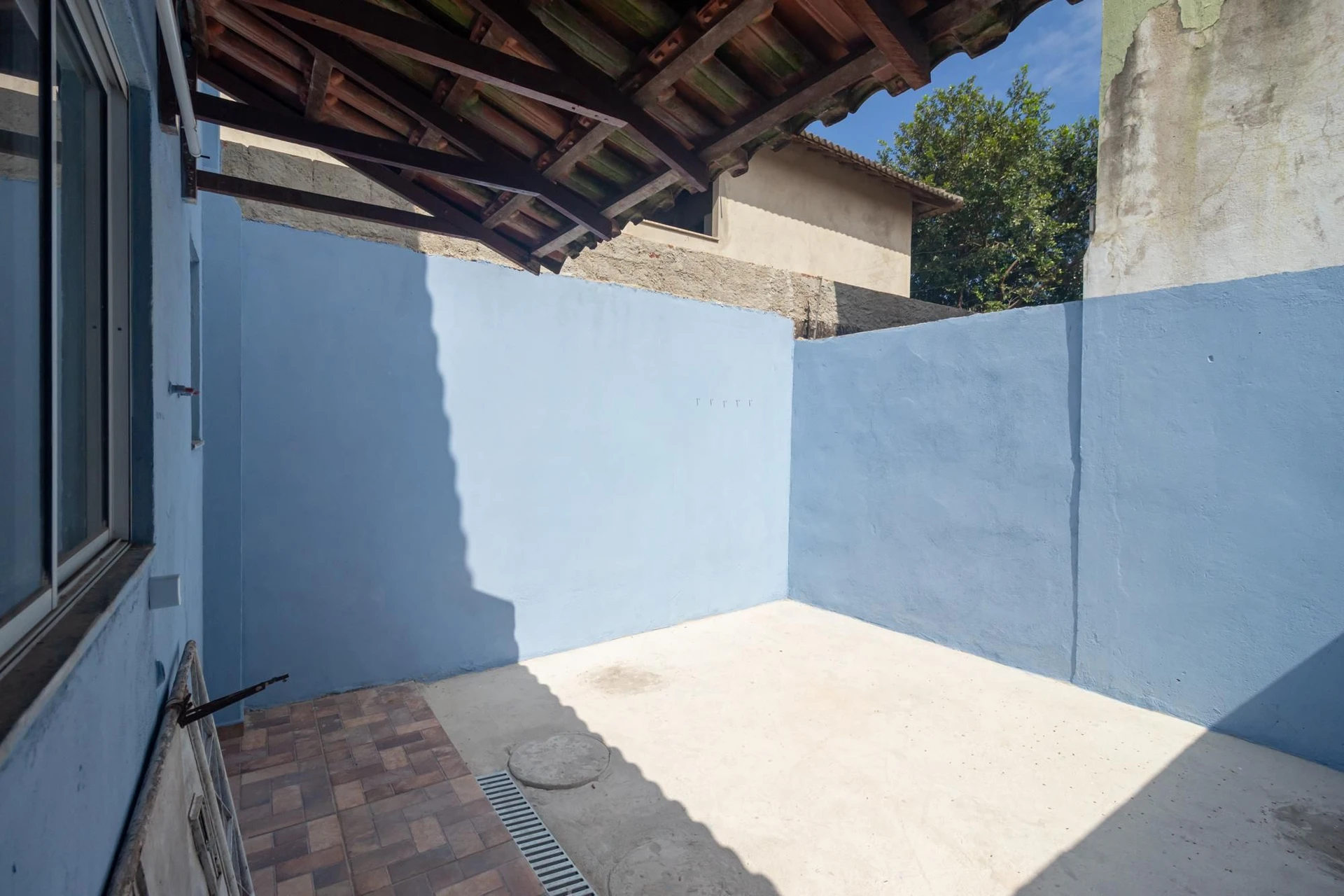 2-bedroom house with a garden — photo 18