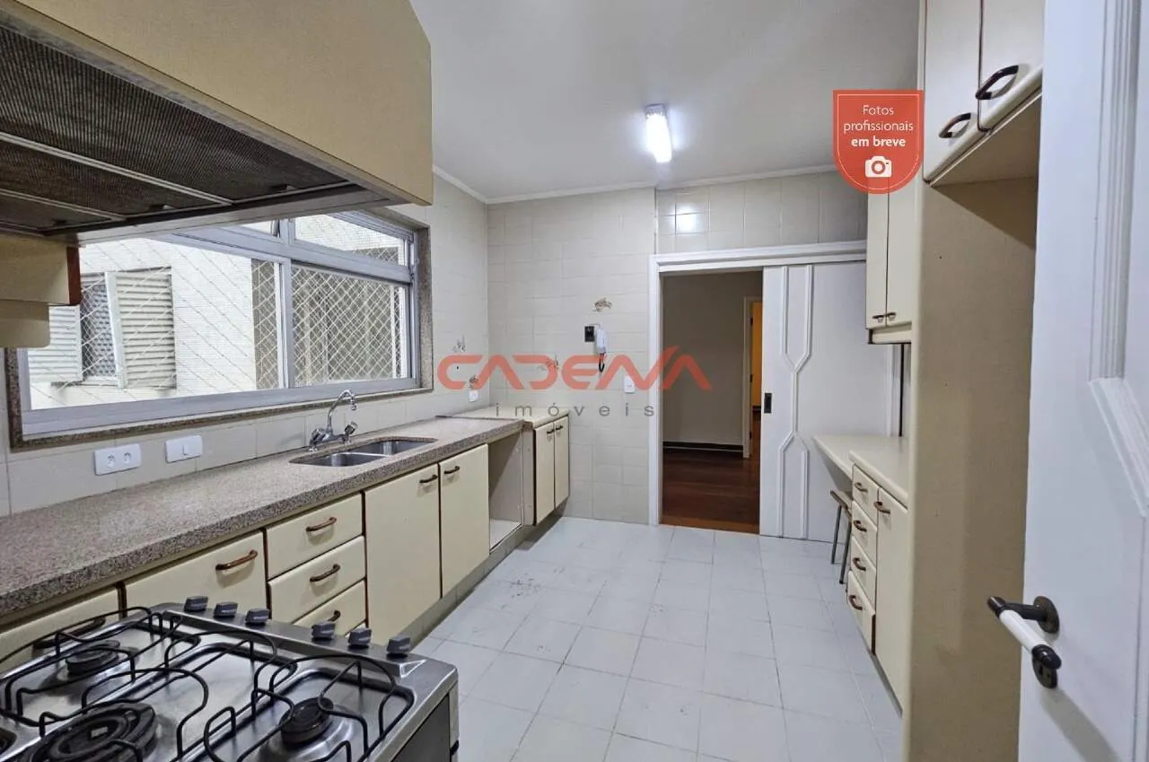Unfurnished apartment with 4 bedrooms and 2 parking spots — photo 7