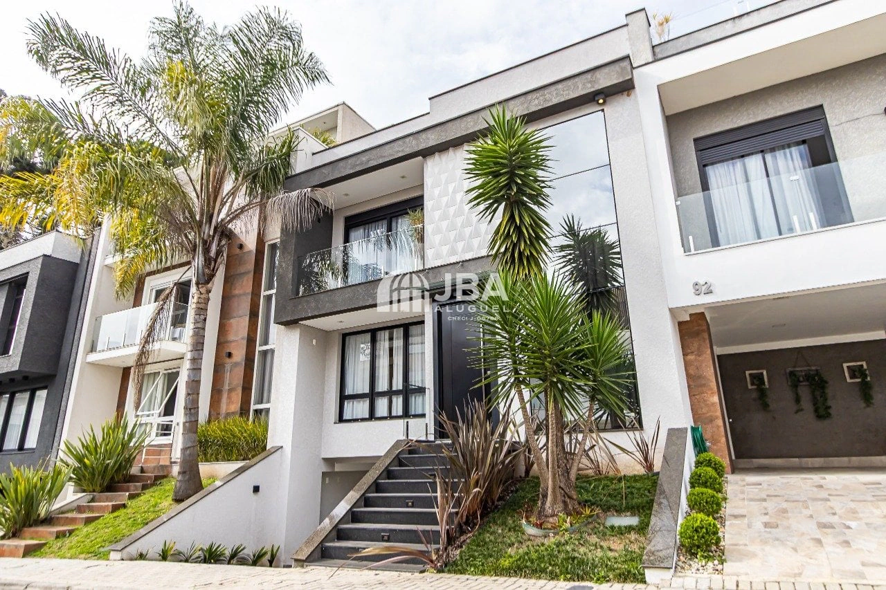 Condo house with 3 bedrooms and 306 m² — photo 3