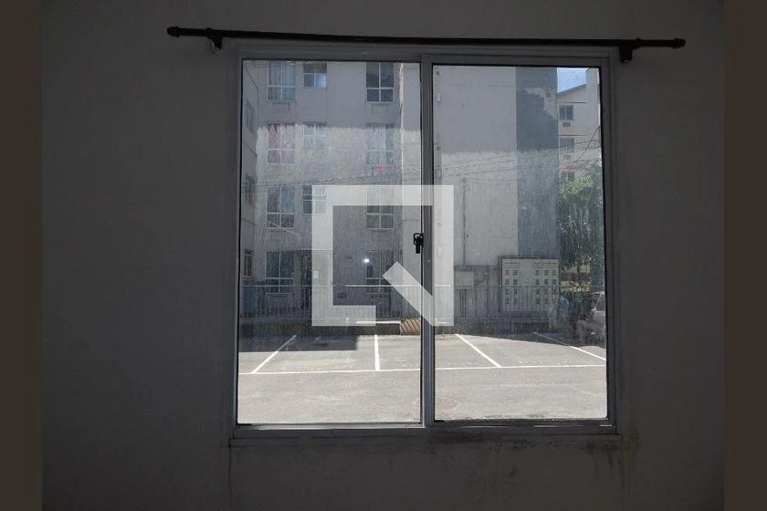 2-bedroom apartment in a building with a pool — photo 24