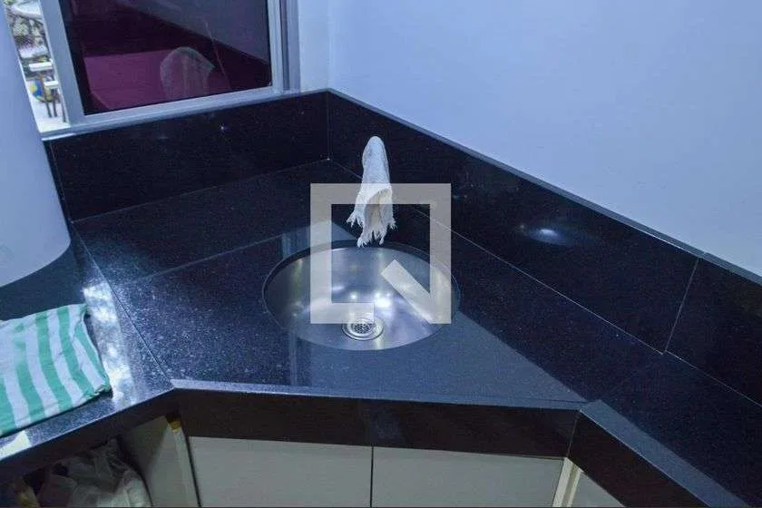 Квартира 80 м² з 2 спальнями та кухнею-вітальнею — photo 30