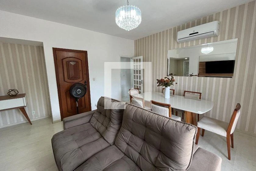 Furnished apartment, 131 m², with a glass-enclosed balcony — photo 7