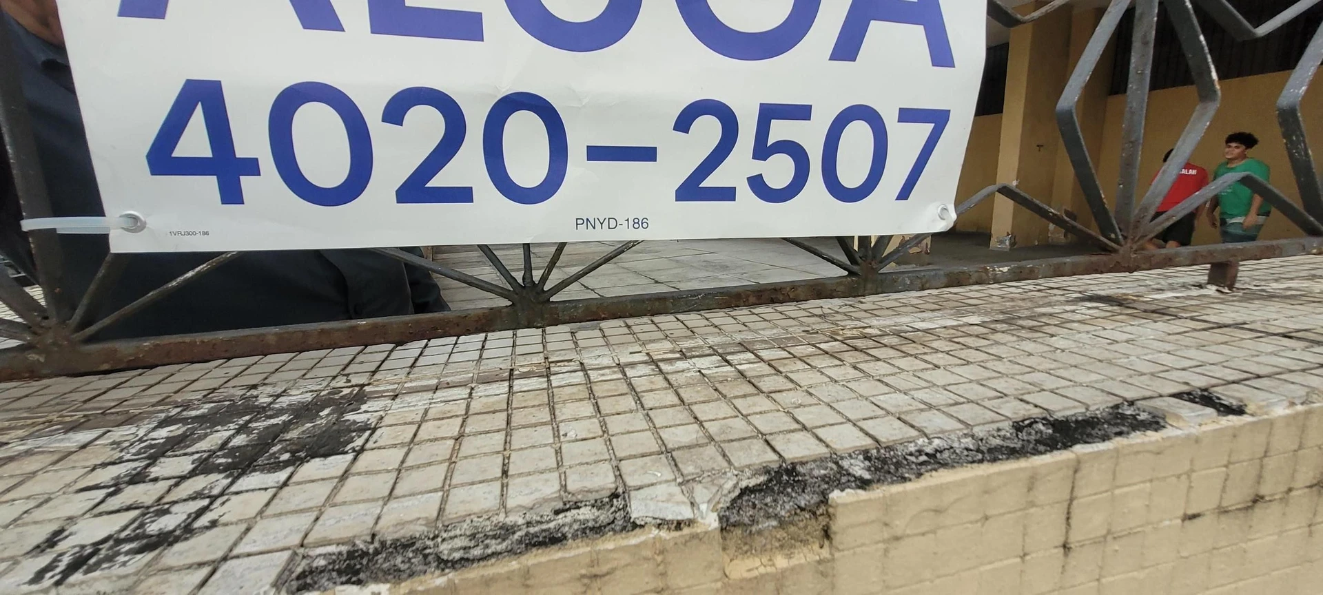 3-bedroom apartment with 2 bathrooms and no parking — photo 37
