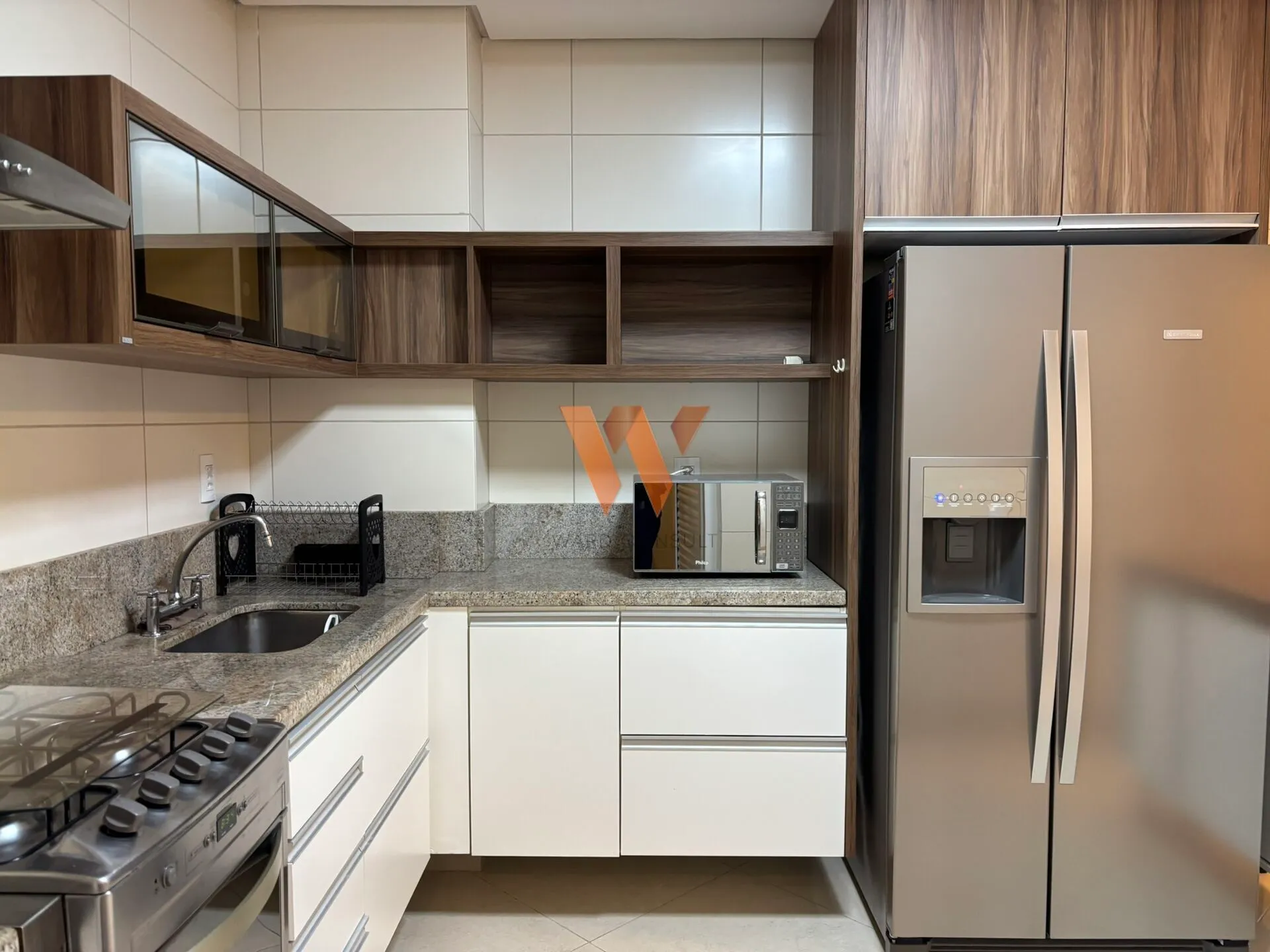 Furnished apartment with 3 en-suites and 236 m² — photo 23