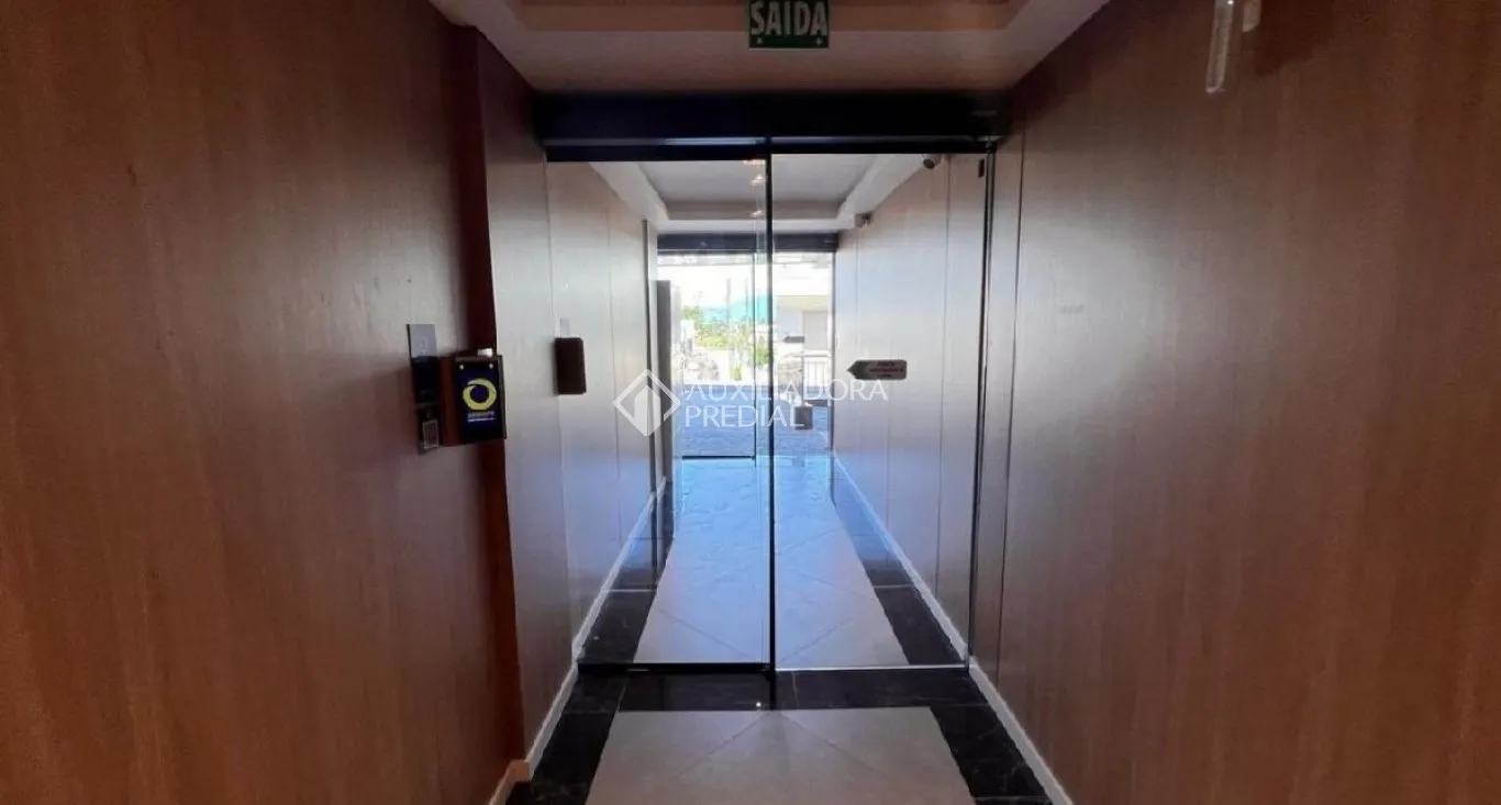 70 m² apartment with 2 bedrooms and 1 parking spot — photo 20