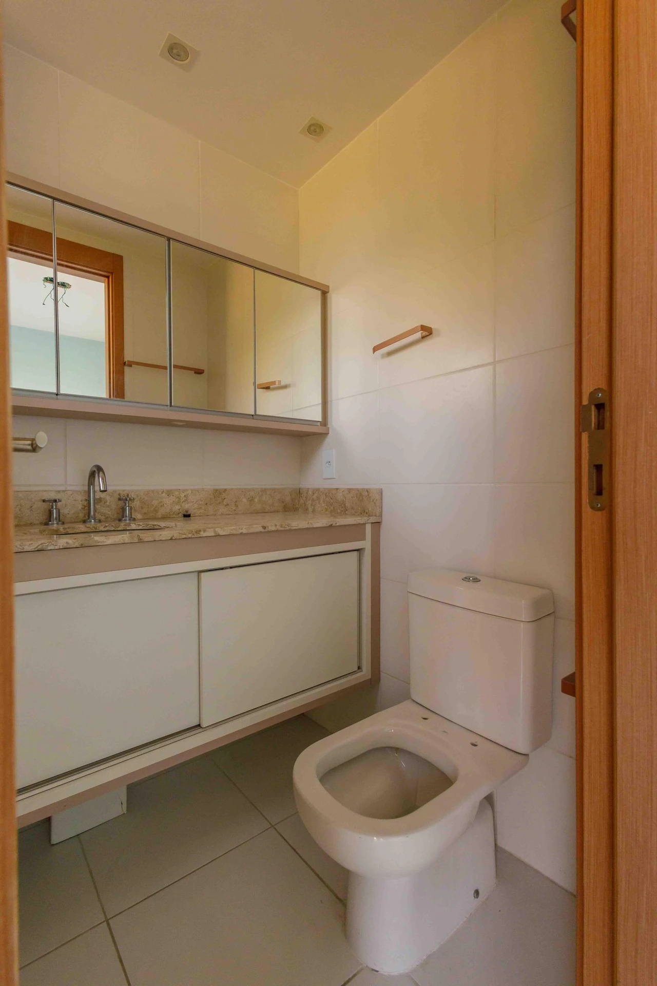 Apartment, 166 m², with a glass-enclosed balcony — photo 42