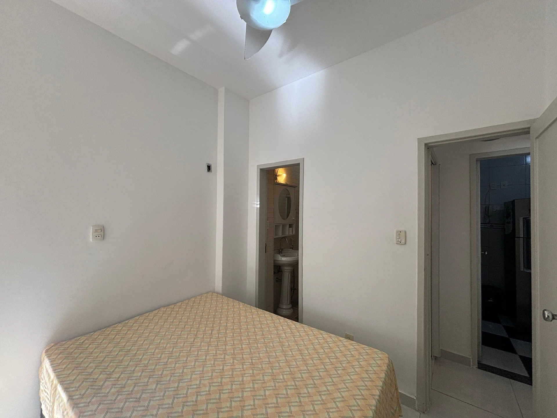 Apartamento mobiliado com 2 quartos e cozinha separada — photo 19