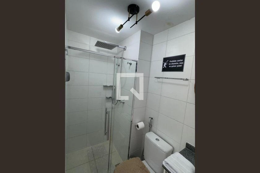 Apartamento mobiliado com 2 quartos e 2 banheiros — photo 24