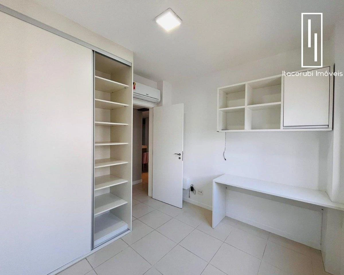 Home office in a 2-bedroom apartment, 66 m² — photo 21