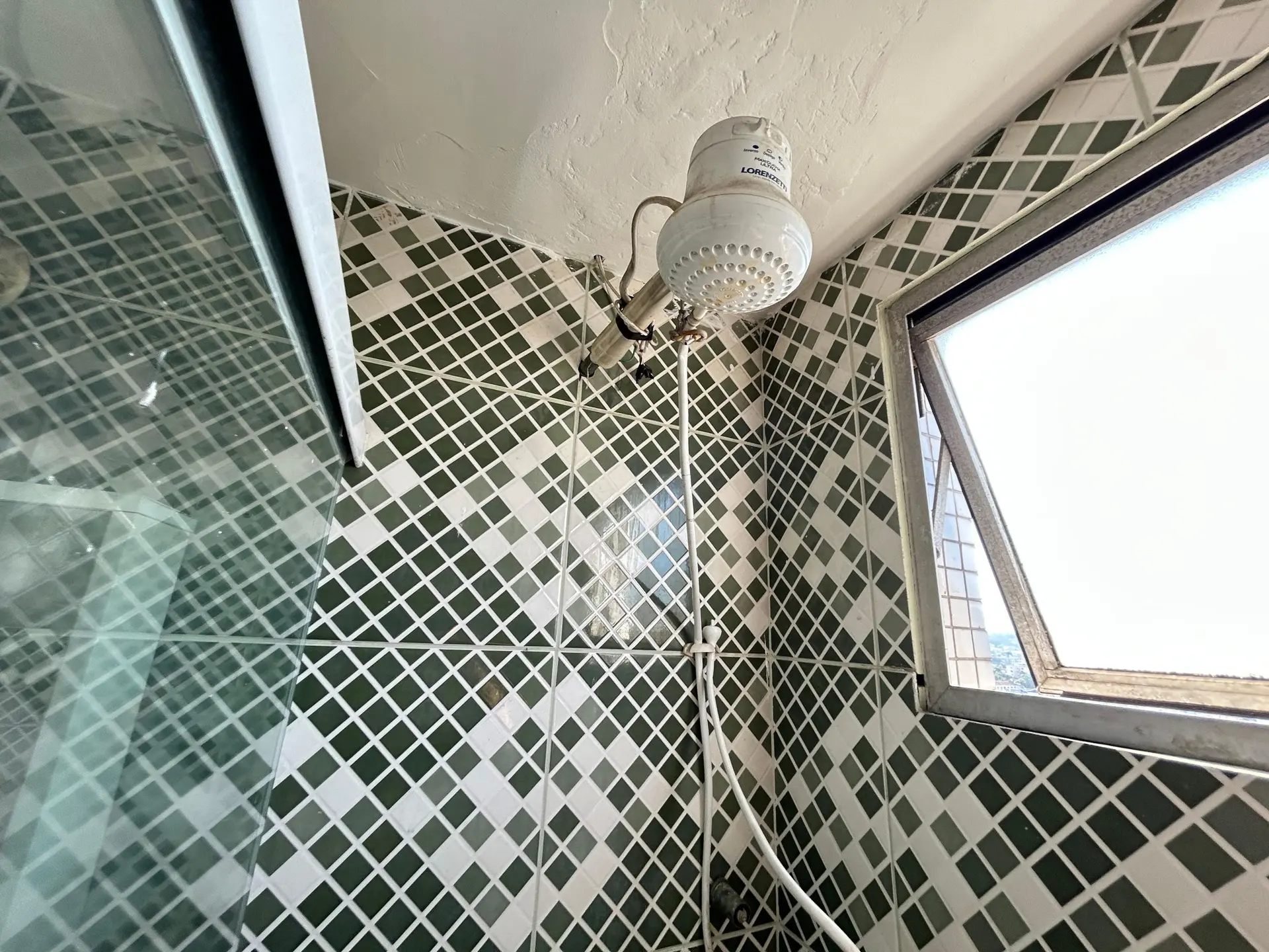 Apartamento para alugar com 2 quartos e 1 vaga