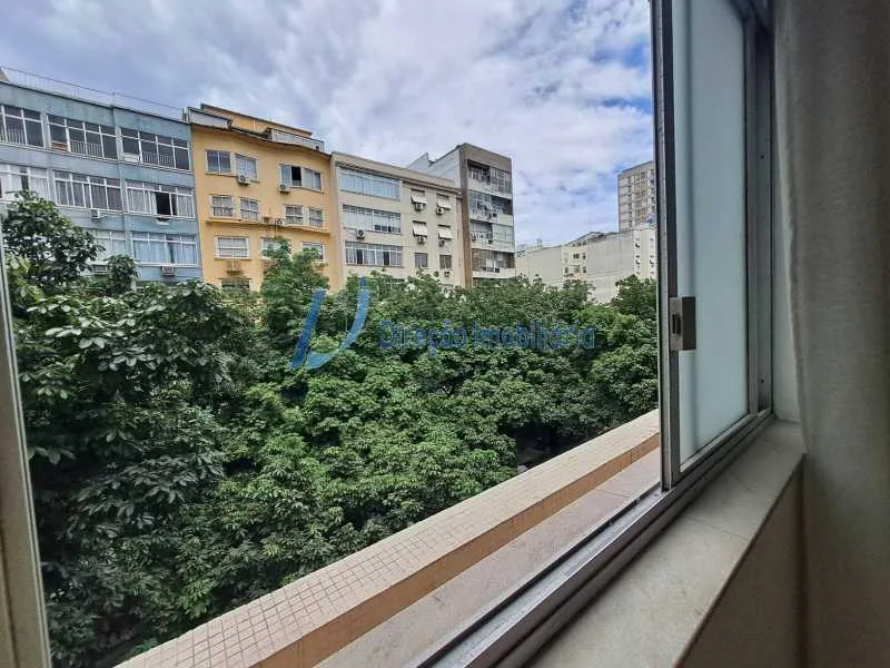 2-bedroom apartment with a walk-in closet in Rio de Janeiro — photo 10