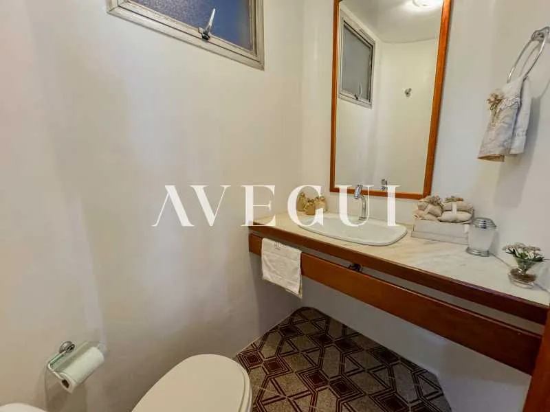 Furnished 180 m² apartment with 2 bedrooms and balcony — photo 25