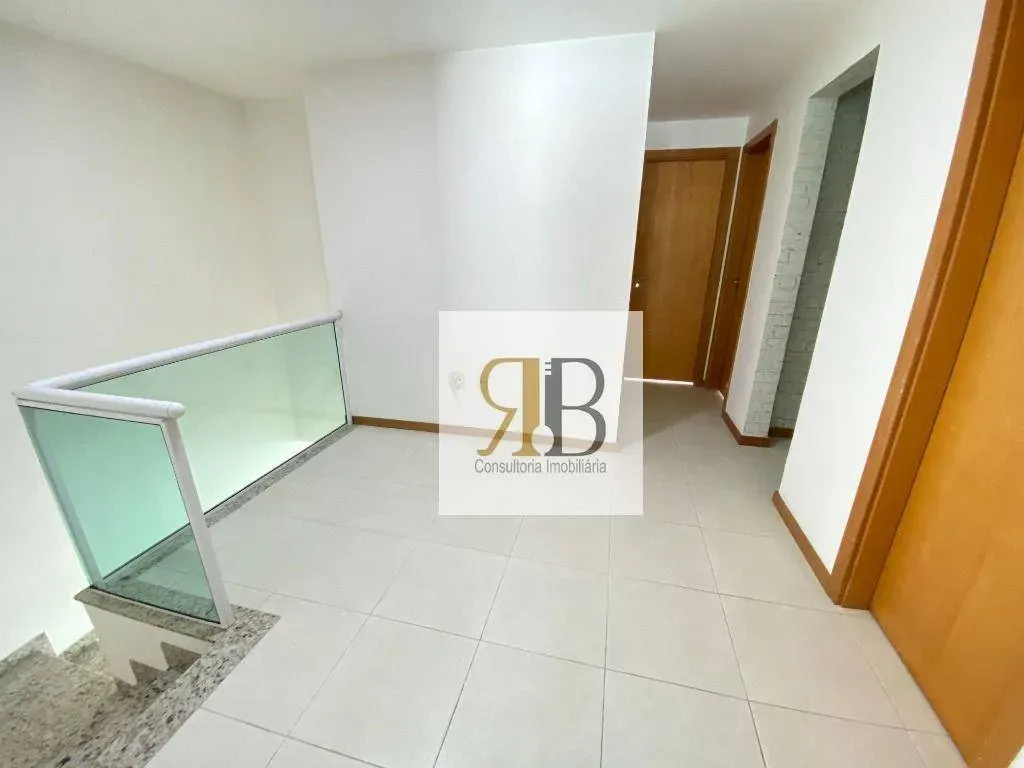 House with 4 bedrooms and open-plan gas kitchen — photo 10