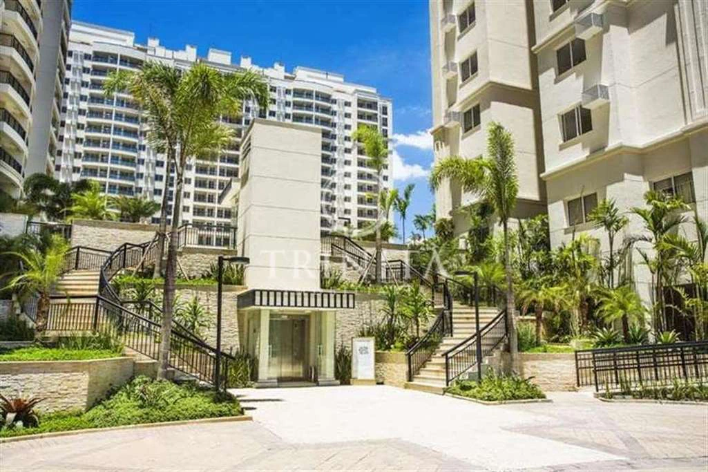 Furnished 2-bedroom apartment with en-suite and parking — photo 8