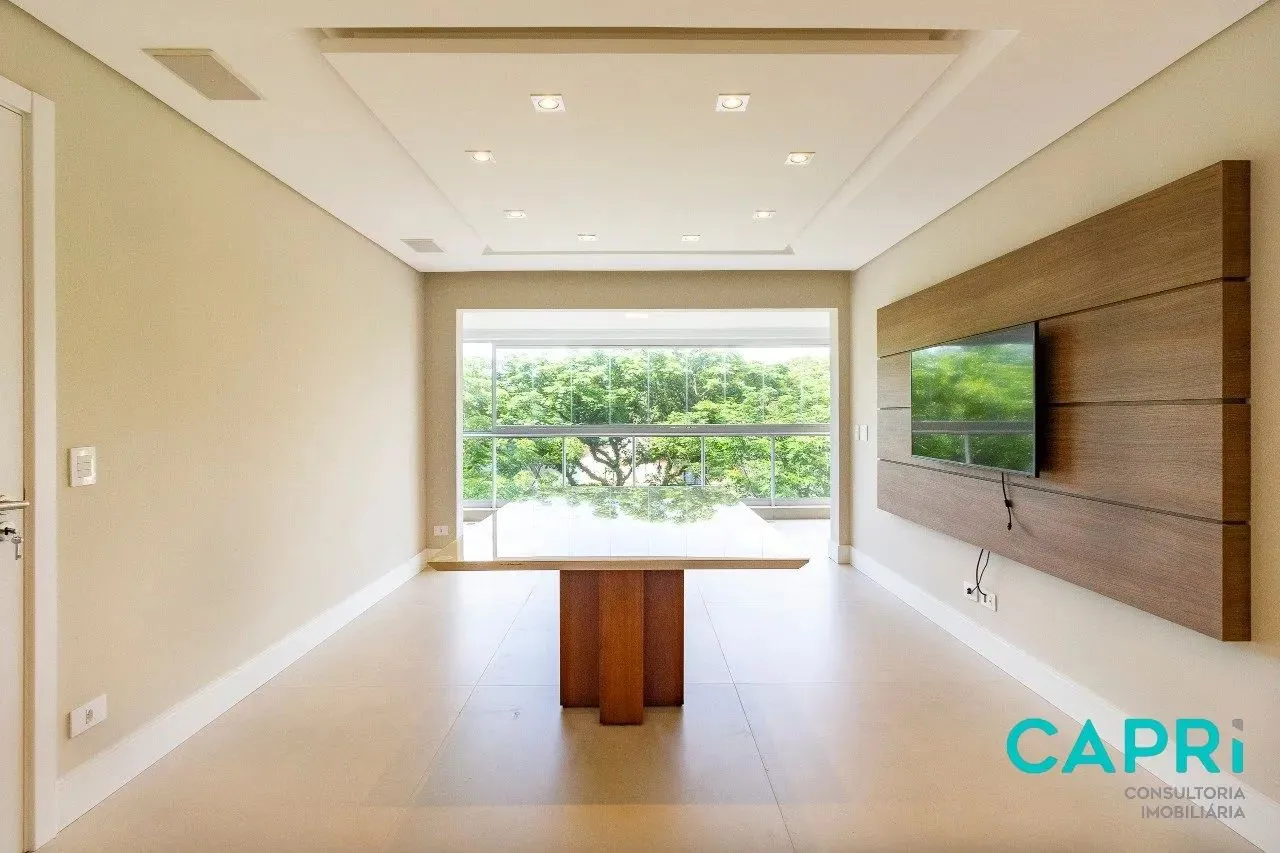 3 en-suite bedrooms with 5 baths and 3 parking spaces — photo 6
