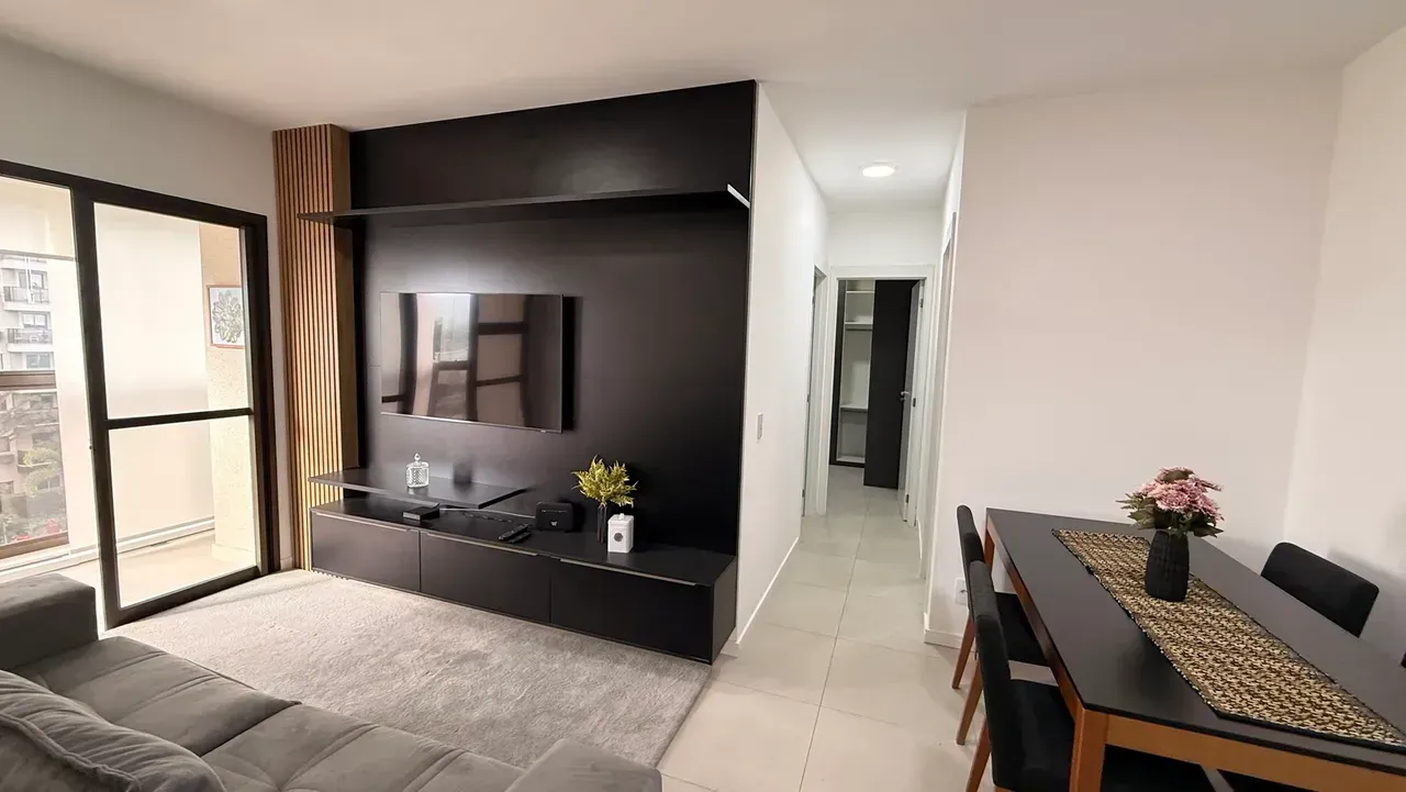 Furnished 2-bedroom, 2-bath apartment with 1 parking spot — photo 7