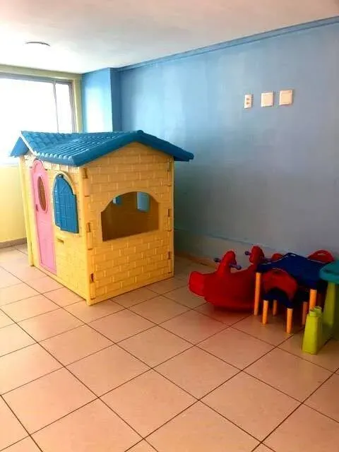 2-bedroom apartment in a building with a gym — photo 26