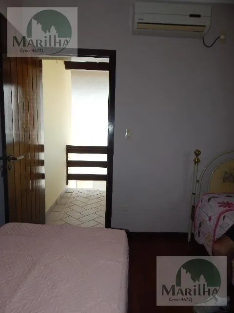 Робоче місце та 3 спальні: будинок 455 м² — photo 57