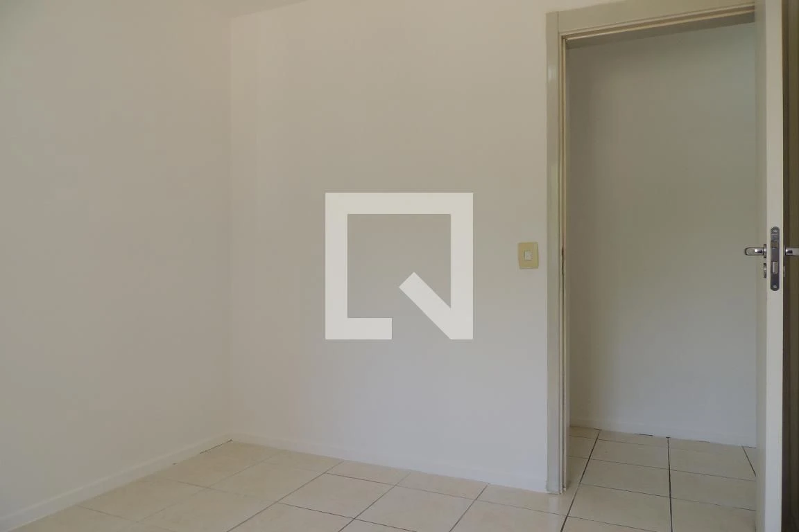 Unfurnished apartment with 3 bedrooms and open kitchen — photo 70