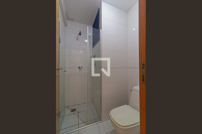 One-bedroom apartment with a washing machine — photo 21