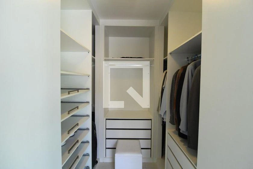 Casa em condomínio para aluguel com 5 quartos e 375 m² — photo 36