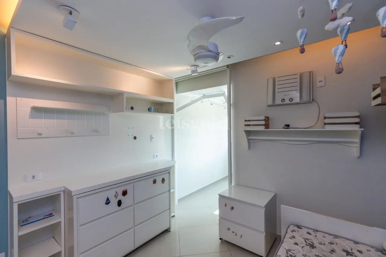 Apartamento sem mobília com 5 quartos e cozinha aberta a gás — photo 32