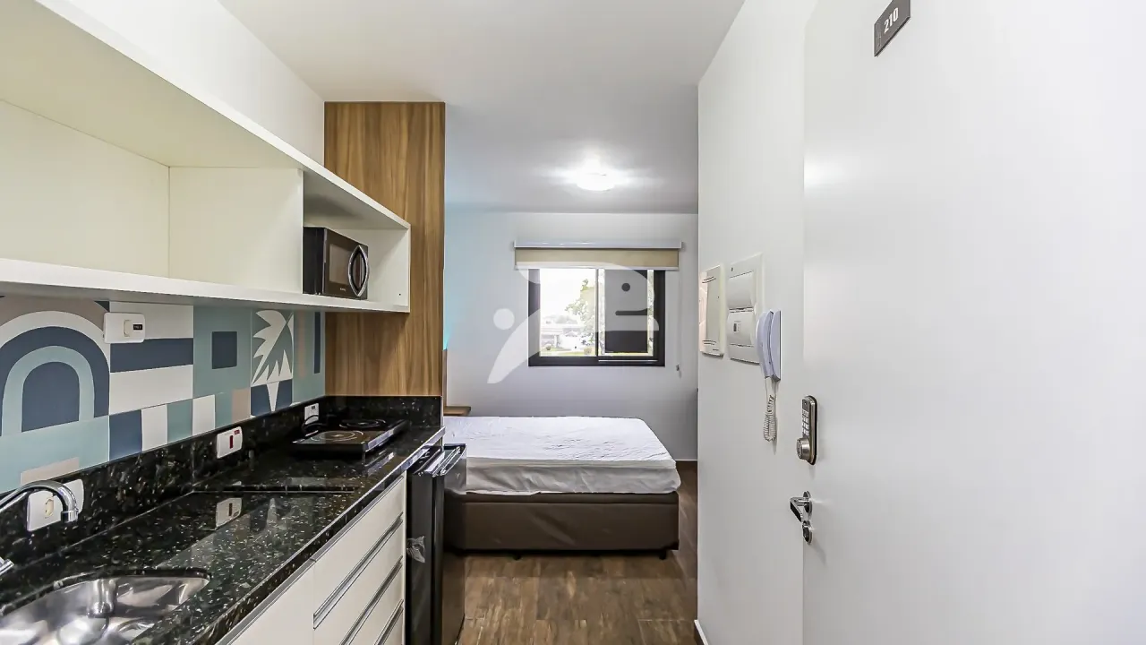 Furnished 1-bedroom apartment with kitchenette — photo 2