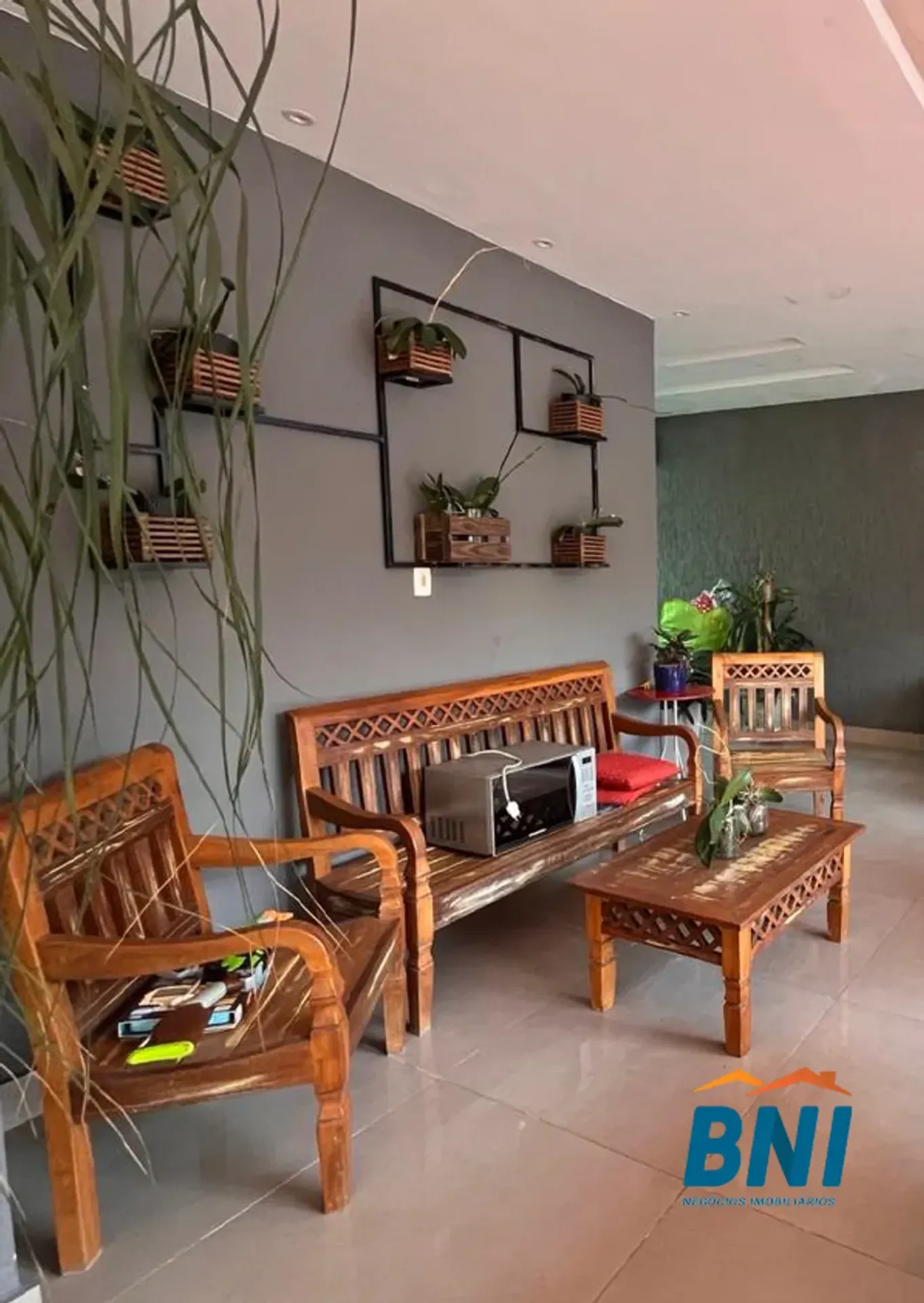Garden in a 4-bedroom house, 320 m² — photo 30