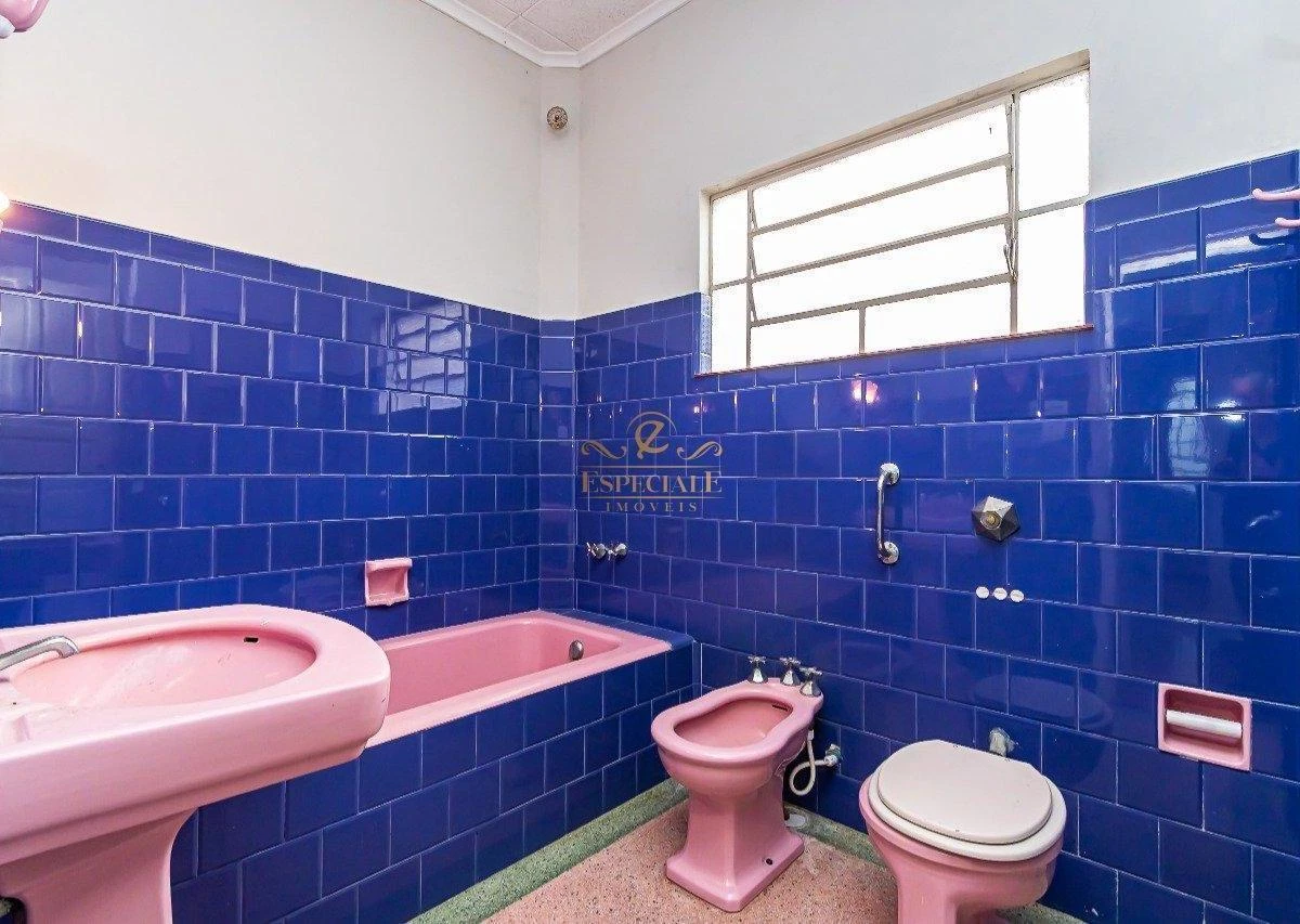 Bañera y 3 dormitorios: casa de 145 m² — photo 32