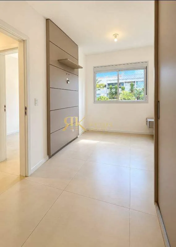 Apartment on the 1st floor with a water view — photo 21