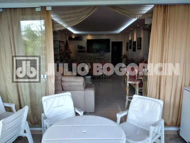 Apartamento amueblado de 4 dormitorios y 229 m² — photo 9