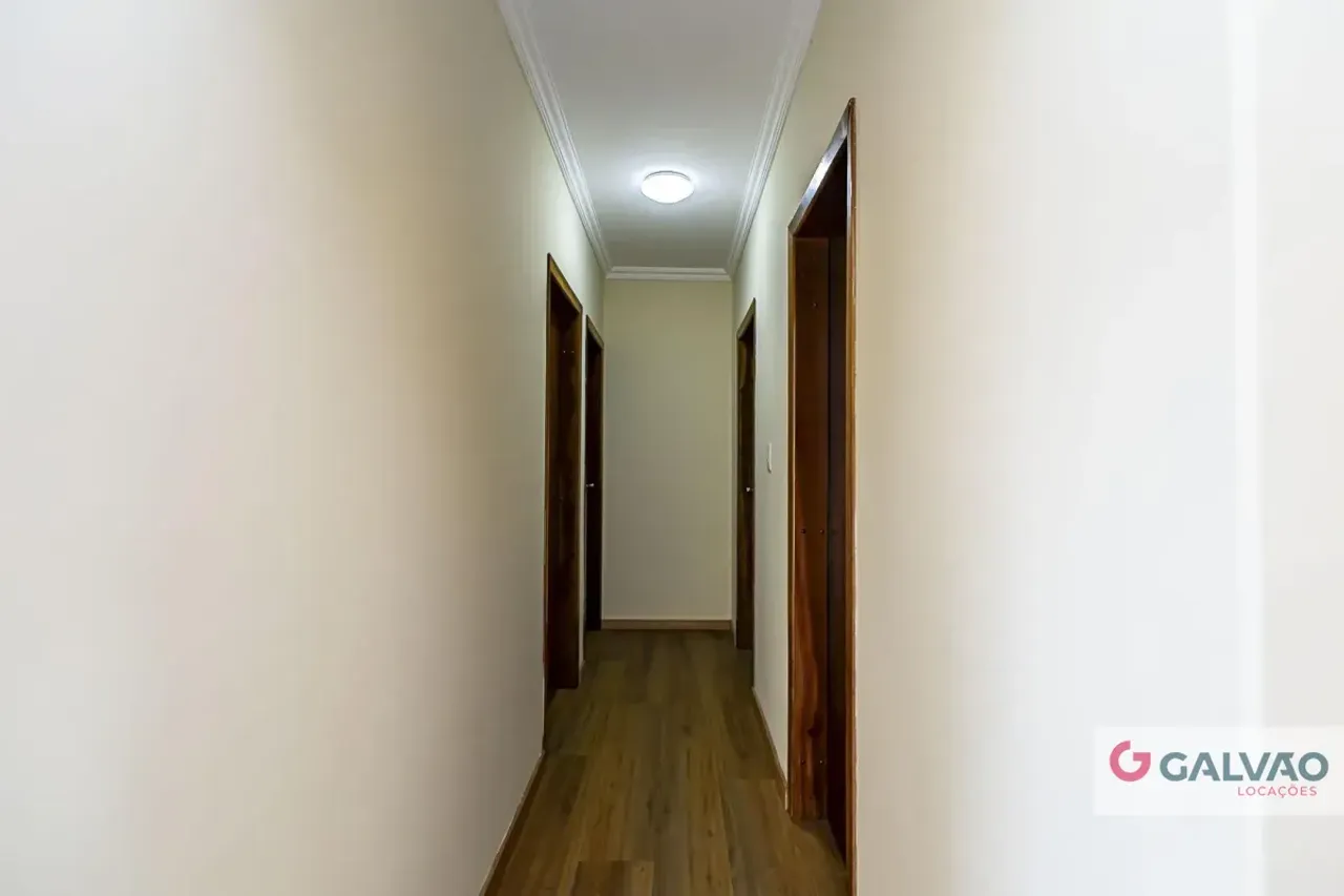 Ground-floor 108 m² apartment with 3 bedrooms and closed kitchen — photo 12